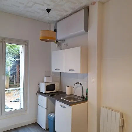 Studio Avec Jardin Privatif, Proche Paris Et Aeroport Apartamento Choisy-le-Roi